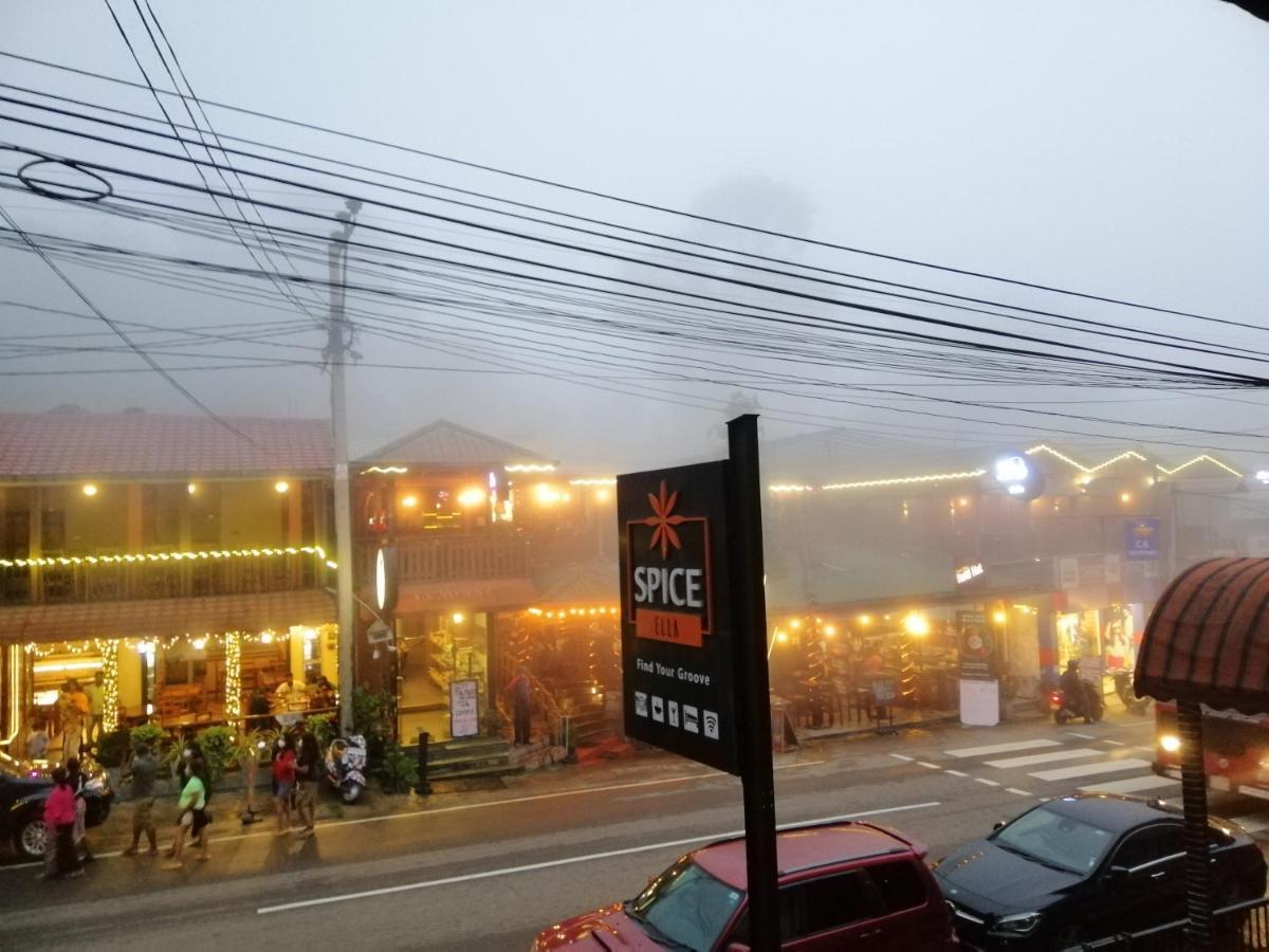 Spice Ella Hotel Bagian luar foto