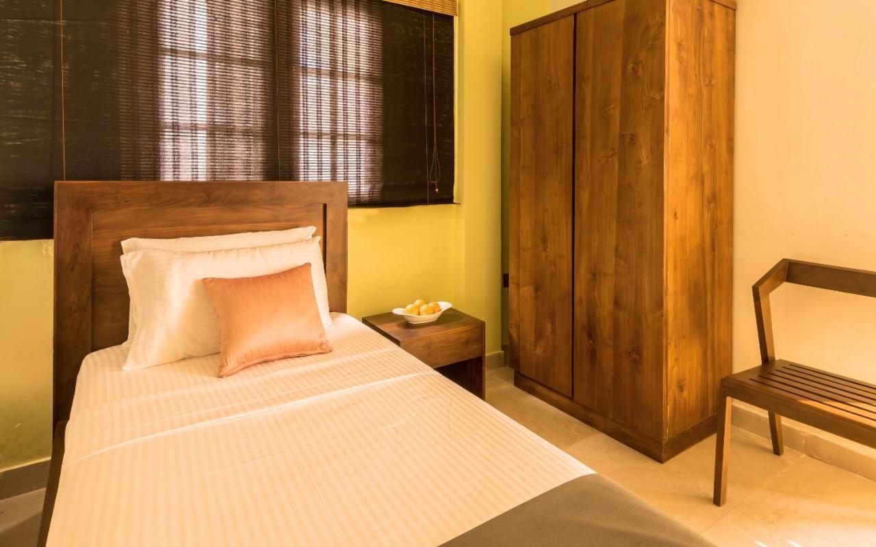 Spice Ella Hotel Bagian luar foto