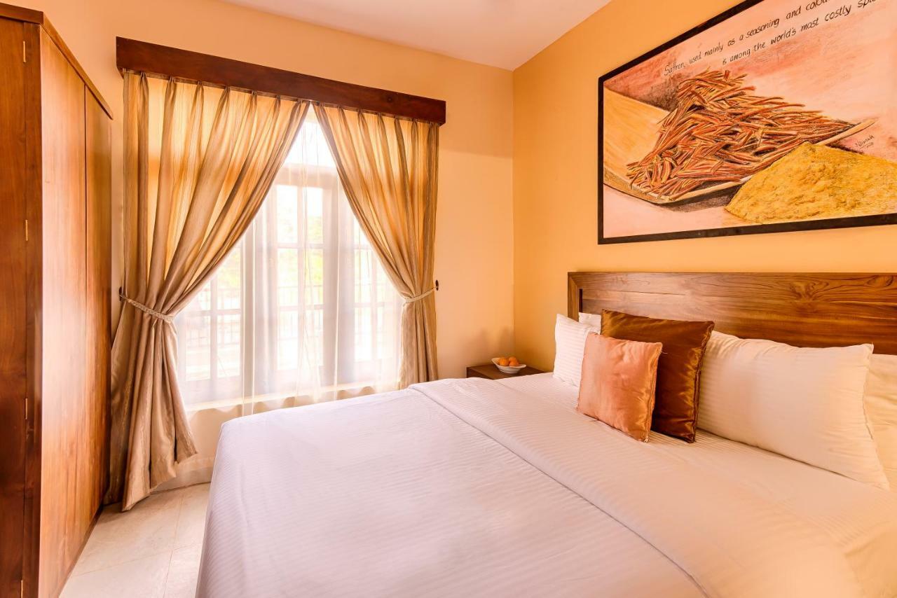 Spice Ella Hotel Bagian luar foto